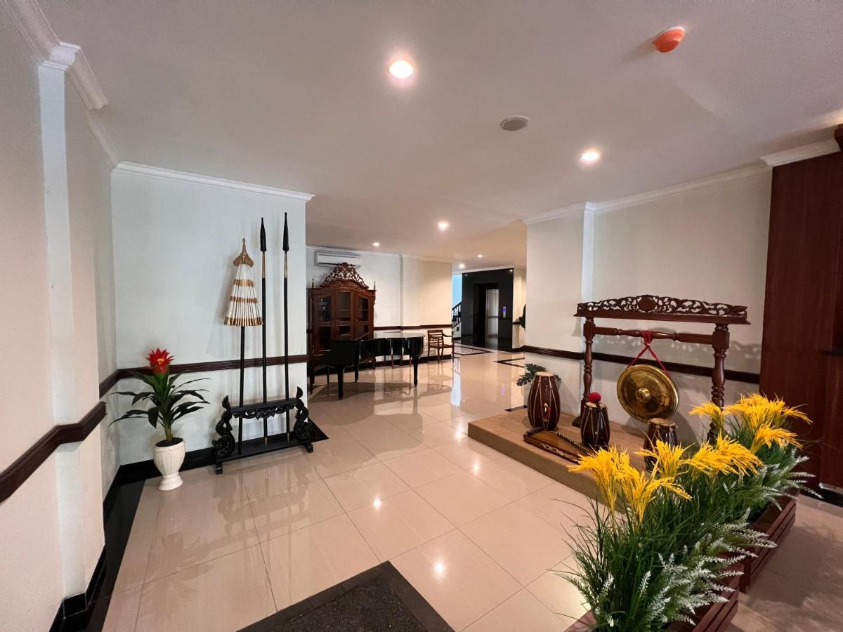 Le Semar Hotel Karawaci Dahung Esterno foto